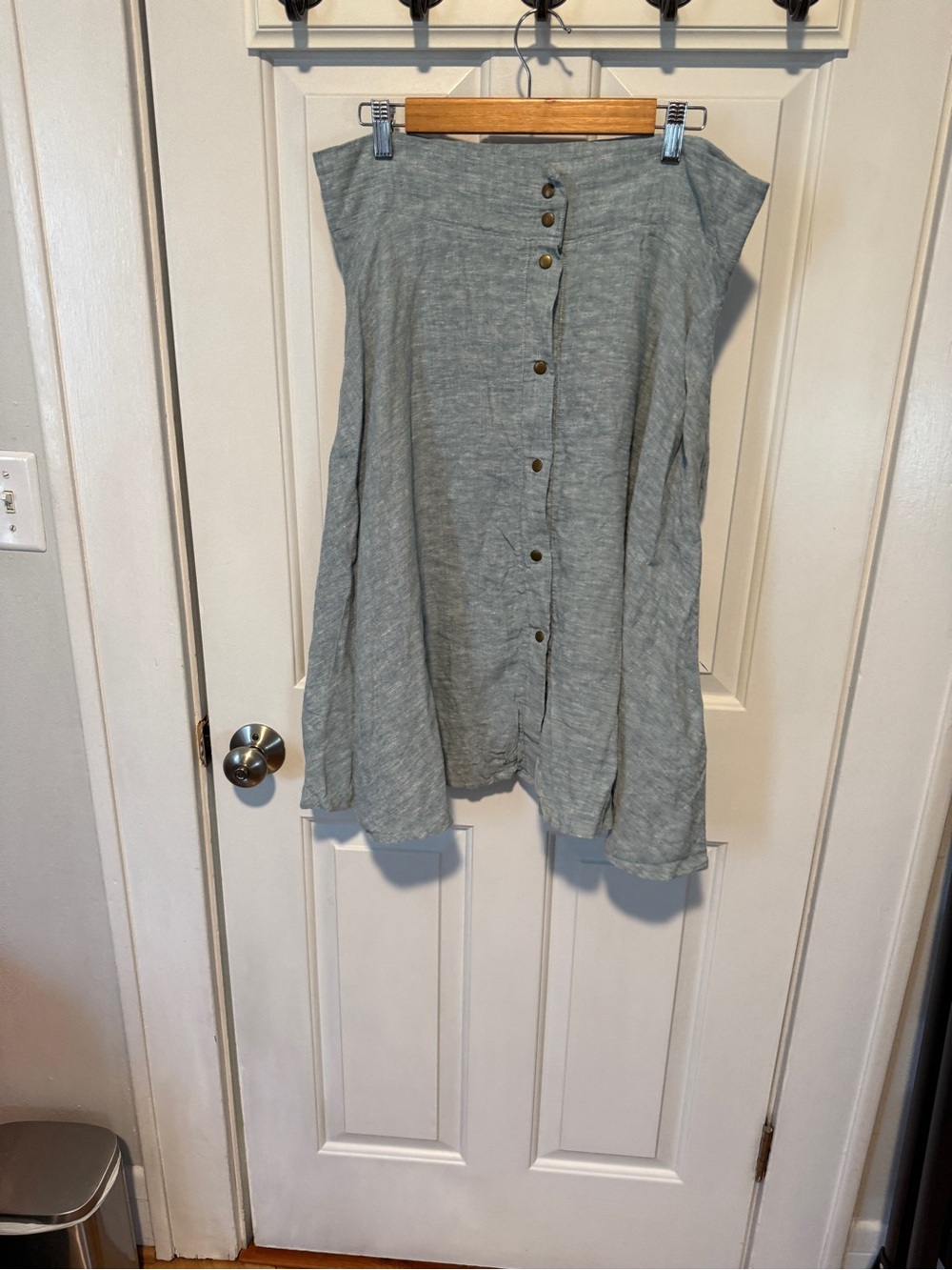 Linen Light blue Button-Front Midi Skirt with Pockets